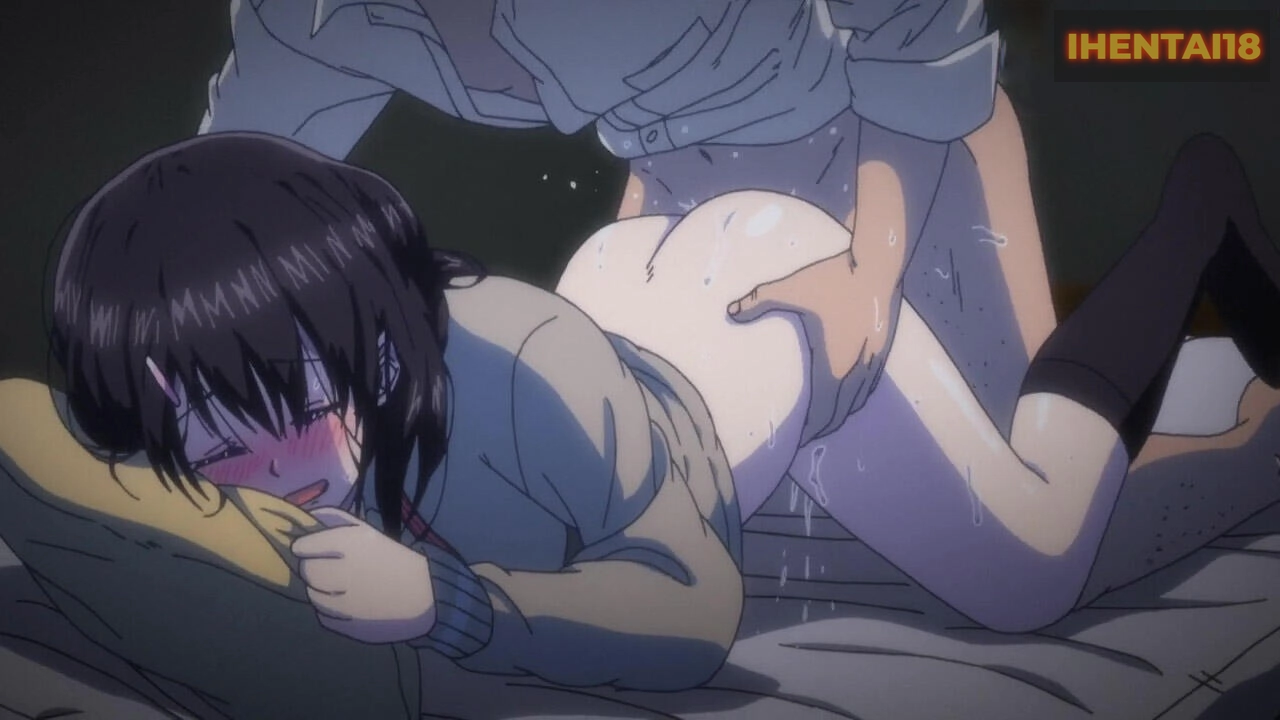 1LDK + JK Ikinari Doukyo? Micchaku!? Hatsu Ecchi!!? – Episode 5
